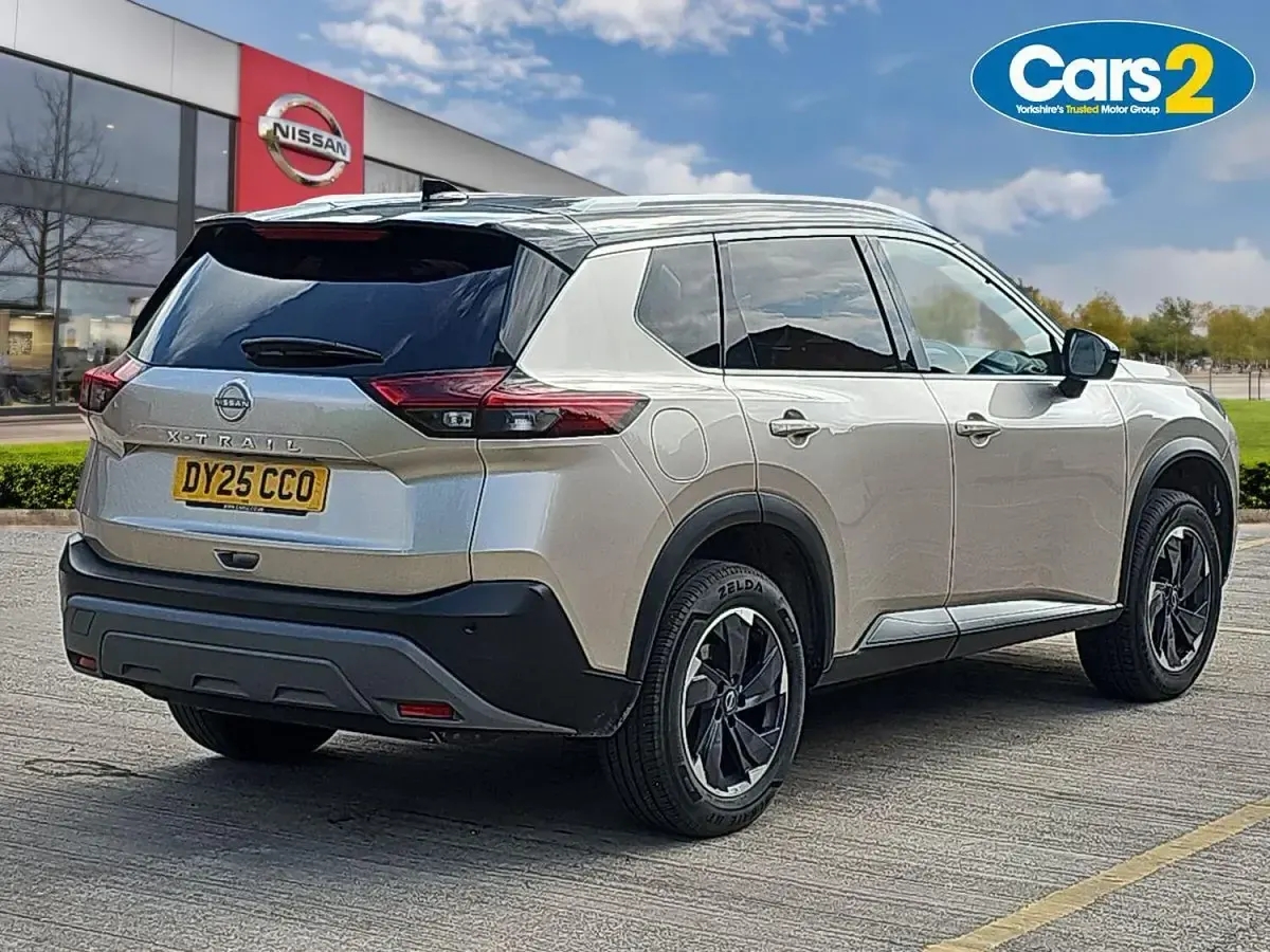 Used Nissan X-Trail N-Connecta 2025 Silver SUV