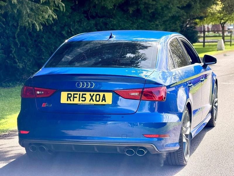 Begagnad Audi A3 310 HK (228 kW) 2015 Blå Sedan