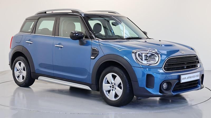 Blue Used 2021 Mini Cooper Countryman Classic SUV | £17,450 (Fair price) - Image 1/4