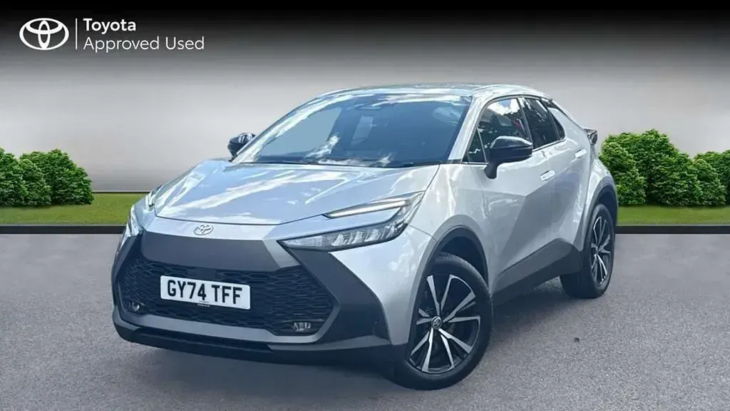 Used Toyota C-HR Design 223 HP (164 kW) 2024 Silver metallic SUV
