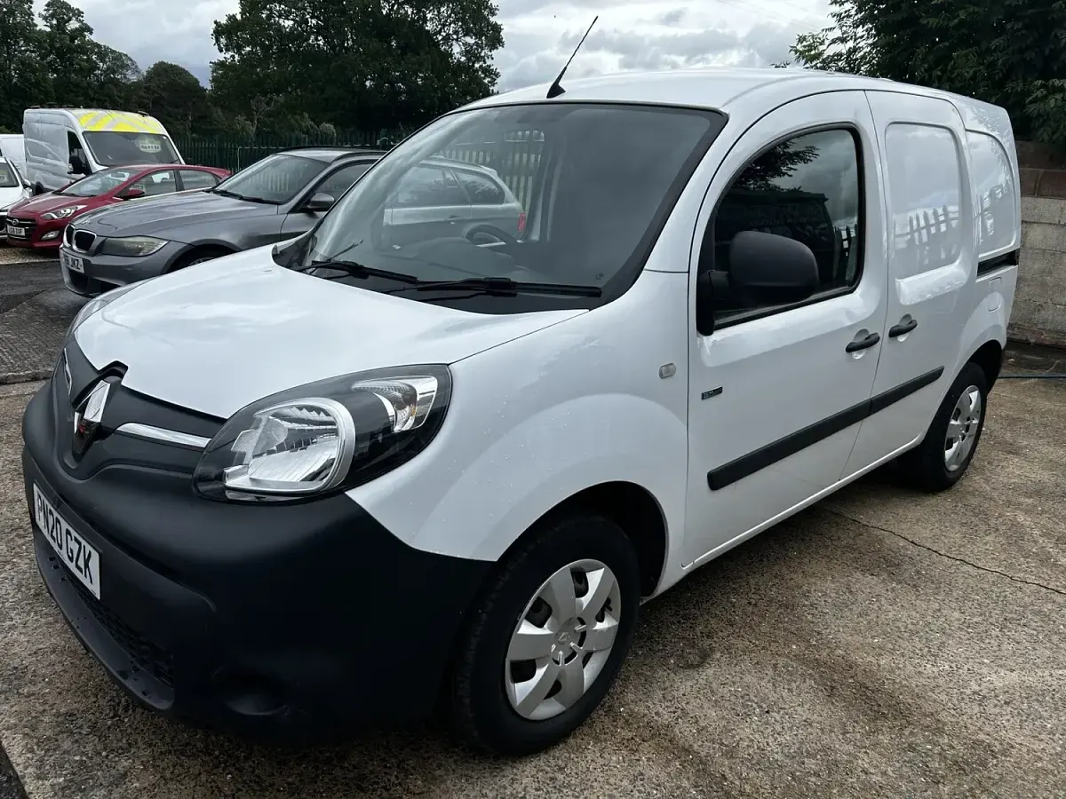 Used Renault Kangoo Business 44 kW (60 HP) 2020 White MPV