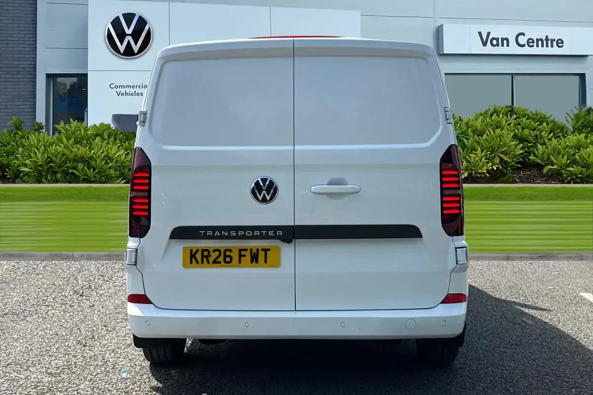 New VW T7 Pro 148 HP (108 kW) 2026 White Van