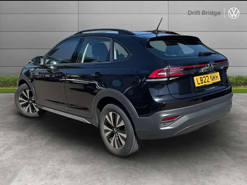 Usado VW Taigo Life 110 HP (80 kW) 2022 Preto SUV