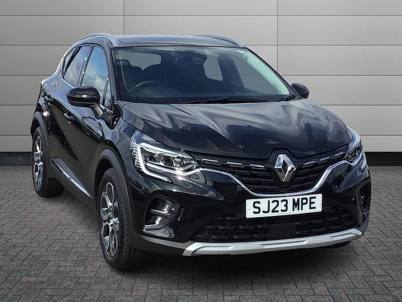 Second-hand Renault Captur Techno 142 CP (104 kW) 2023 Negru SUV