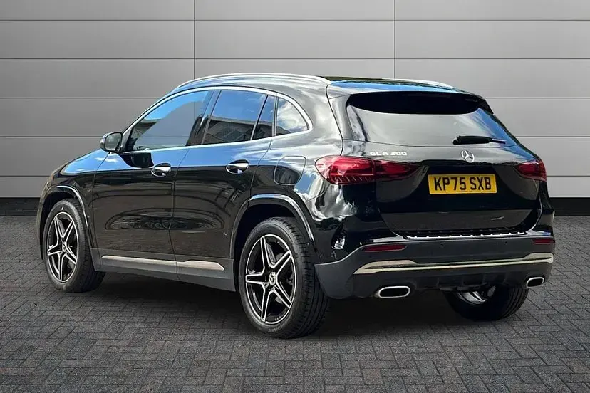 Used Mercedes GLA200 Executive 161 HP (118 kW) 2025 Cosmos black SUV