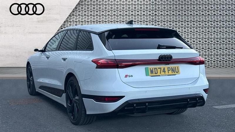 Used Audi A6 e-tron Comfort 369 kW (503 HP) 2025 White  Estate