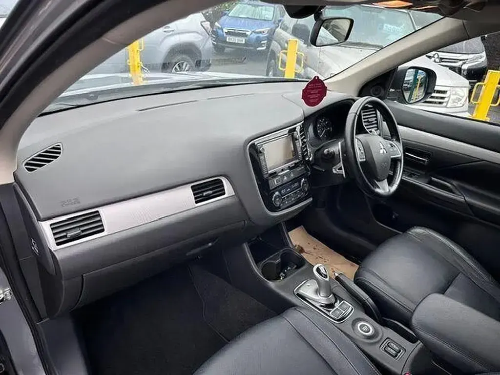 Used Mitsubishi Outlander P-HEV 2014 SUV