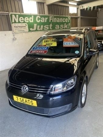 Black Used 2015 VW Touran SE MPV | £6,495 (A bit pricey) - Image 1/1