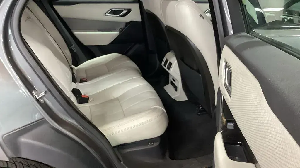 Used Land Rover Range Rover Velar S 179 HP (131 kW) 2019 Grey SUV