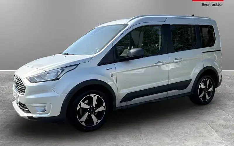 Used Ford Tourneo Active 120 HP (88 kW) 2021 Estate