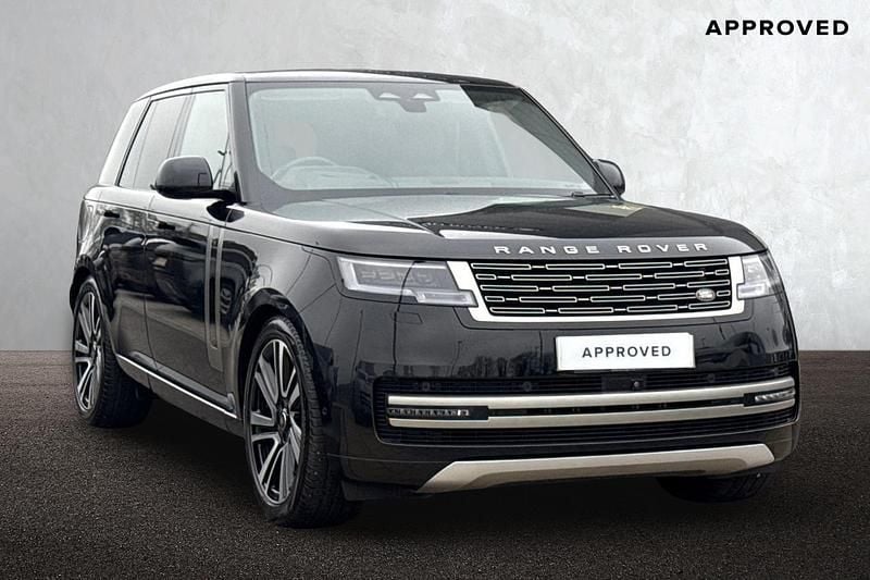Black Used 2024 Land Rover Range Rover HSE SUV | £74,990 (Good price) - Image 1/4