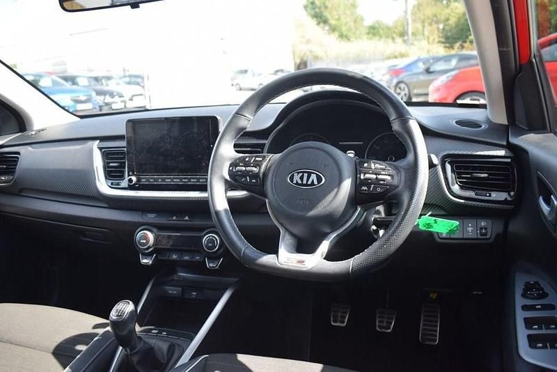 Used Kia Stonic GT-Line 118 HP (86 kW) 2021 Red SUV