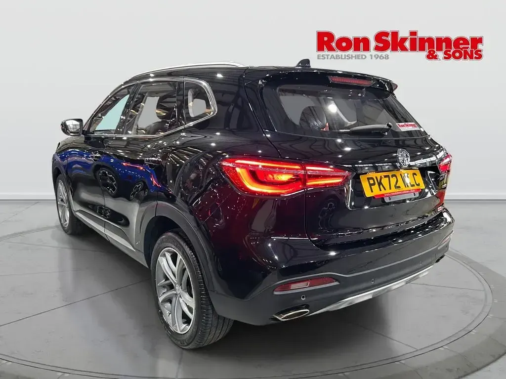 Used MG HS 162 HP (119 kW) 2022 Black SUV