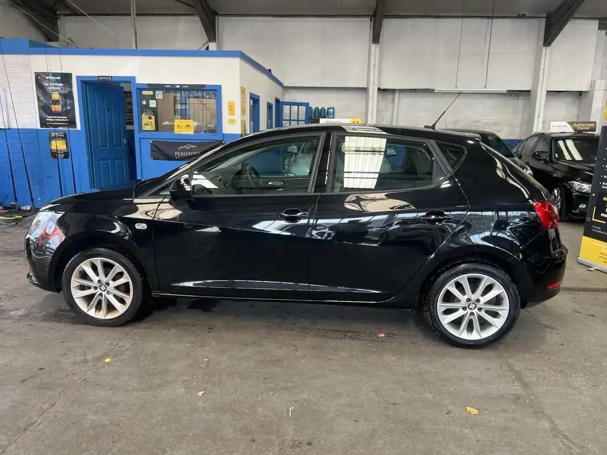 Used Seat Ibiza 75 HP (55 kW) 2016 Black Hatchback