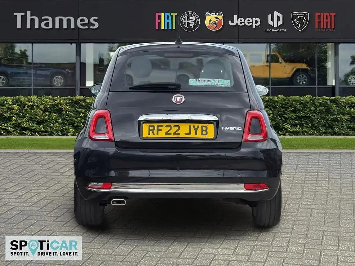 Used Fiat 500 Dolcevita 70 HP (51 kW) 2022 Black Hatchback