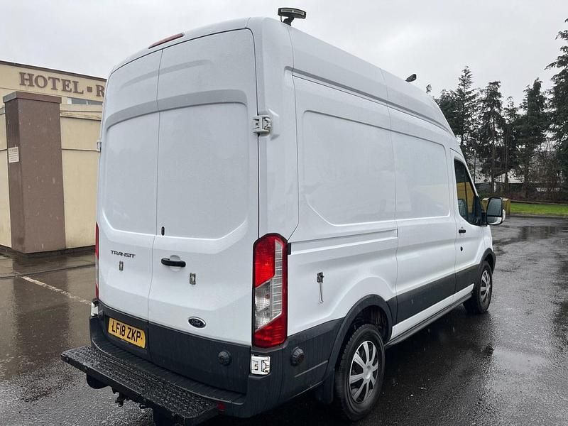 Used Ford Transit 130 HP (95 kW) 2018 White Van