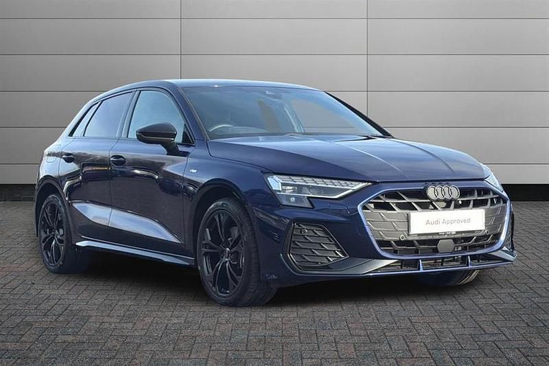 New Audi A3 e-tron Black Edition 204 HP (150 kW) 2025 Navarra blue Hatchback