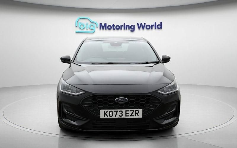 Used Ford Focus ST-Line 125 HP (91 kW) 2024 Black Hatchback