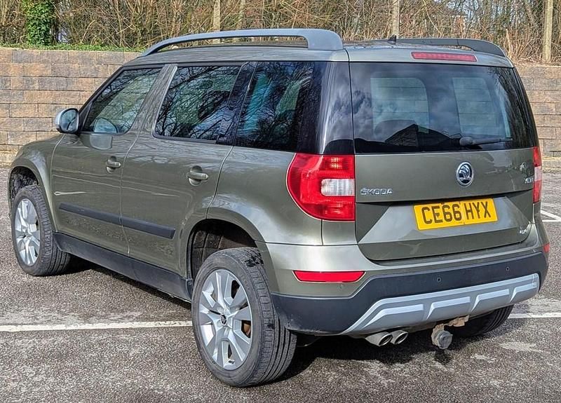 Used Skoda Yeti SE L 2016 Green SUV