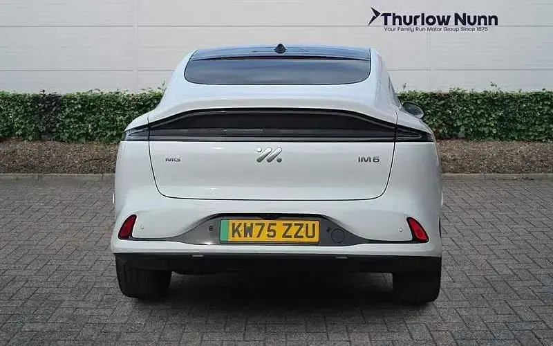 Used MG IM6 300 kW (408 HP) 2026 SUV