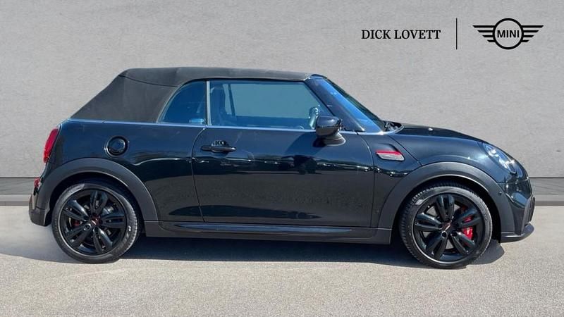 Used Mini John Cooper Works 228 HP (167 kW) 2022 Black Hatchback