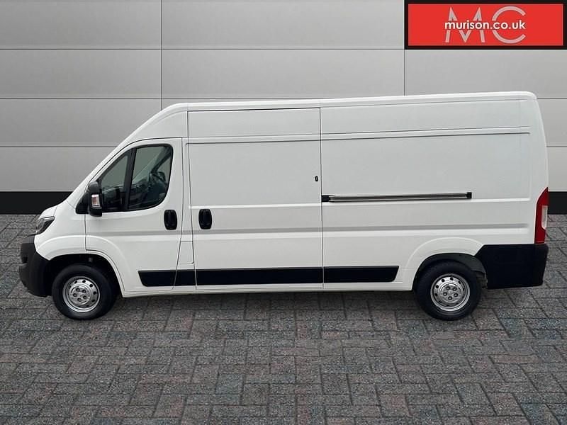 Used Peugeot Boxer S 140 HP (102 kW) 2020 White Van