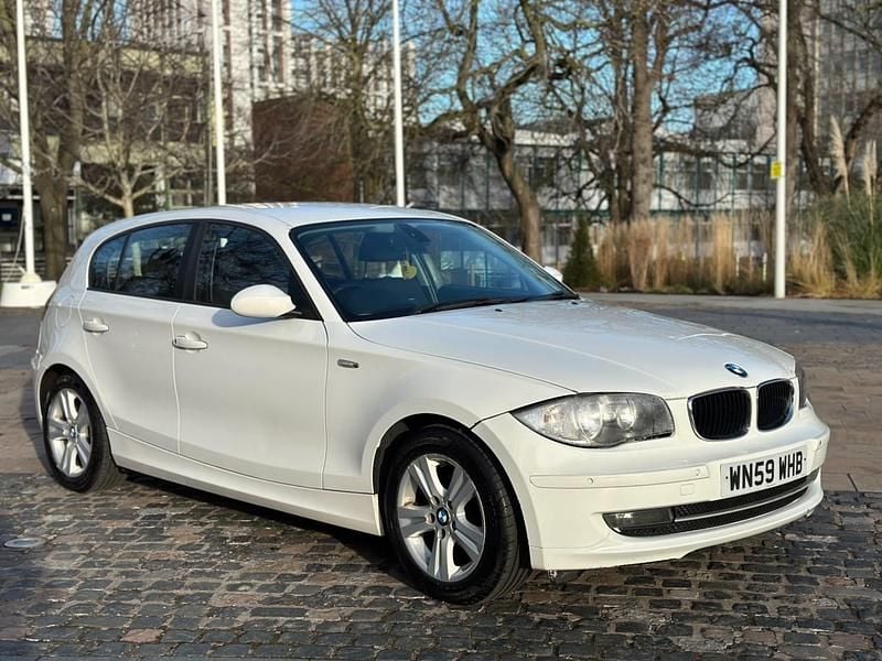 White Used 2009 BMW 116 Performance Hatchback | £1,690 (Fair price) - Image 1/4