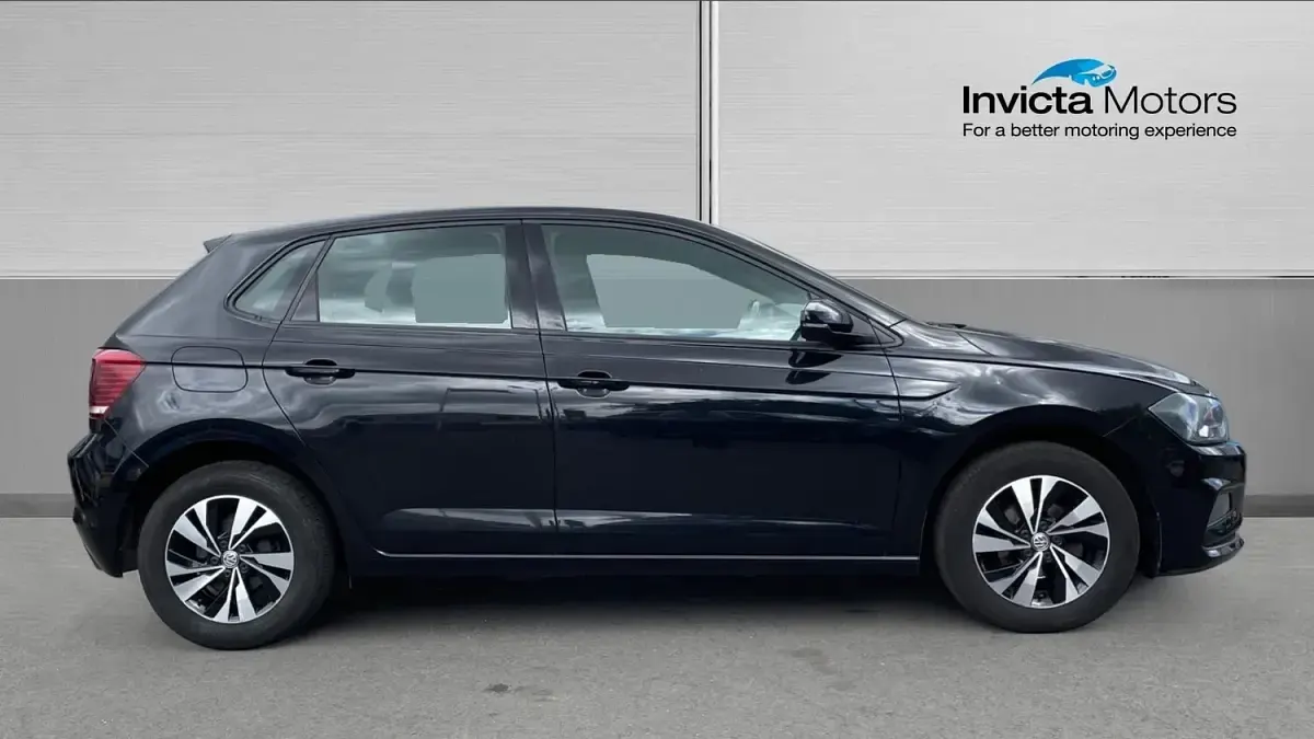 Used VW Polo SE 95 HP (69 kW) 2019 Black Hatchback