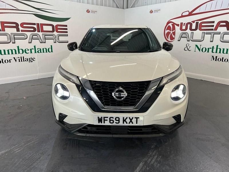 Used Nissan Juke N-Connecta 117 HP (86 kW) 2019 White SUV