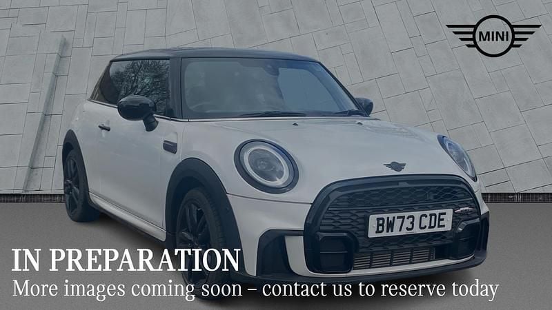 Used Mini Cooper Hatch 134 HP (98 kW) 2024 White Hatchback