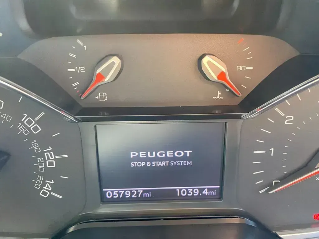 Used Peugeot Partner Premium 131 HP (96 kW) 2023 White MPV