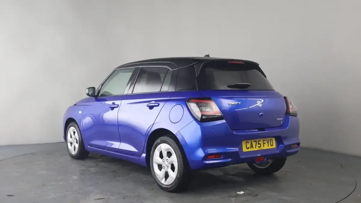 New Suzuki Swift 2025 Frontier blue/super black Hatchback