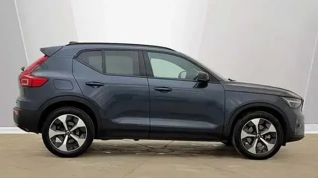 Used Volvo XC40 Plus 194 HP (142 kW) 2026 SUV