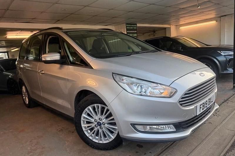 Used Ford Galaxy Zetec 120 HP (88 kW) 2019 Silver MPV