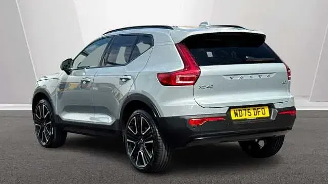 Used Volvo XC40 Ultra 161 HP (118 kW) 2026 SUV