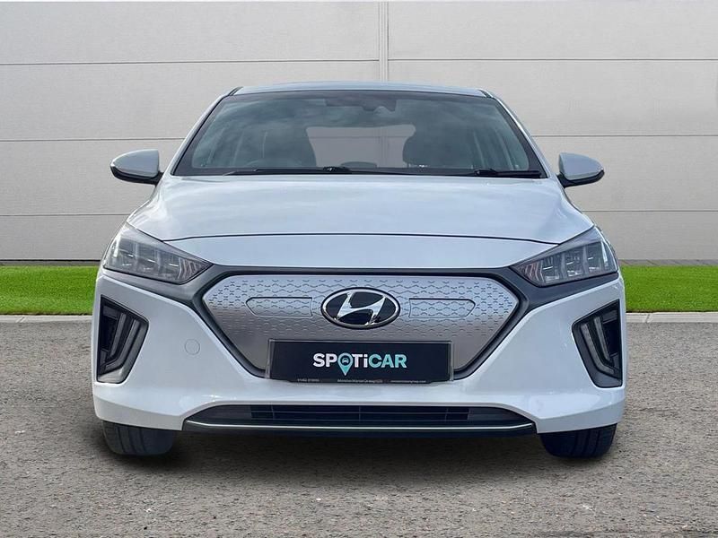Used Hyundai Ioniq Premium 98 kW (134 HP) 2021 White Hatchback