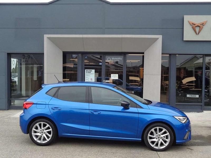 Used Seat Ibiza FR 113 HP (83 kW) 2025 Blue Hatchback