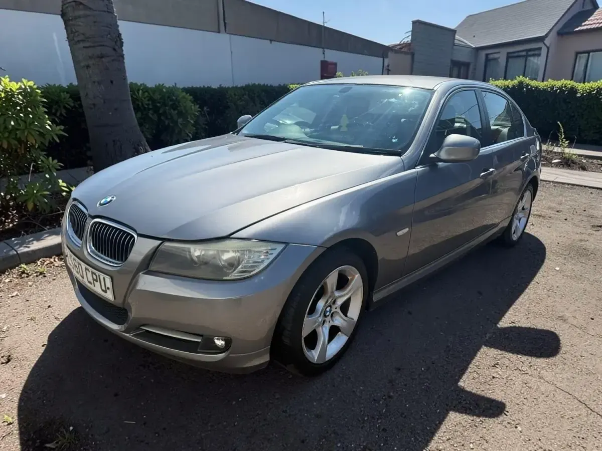 Used BMW 318 Exclusive 2010 Grey Sedan
