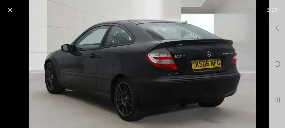 Begagnad Mercedes C180 SE 2006 Svart Sportkupé