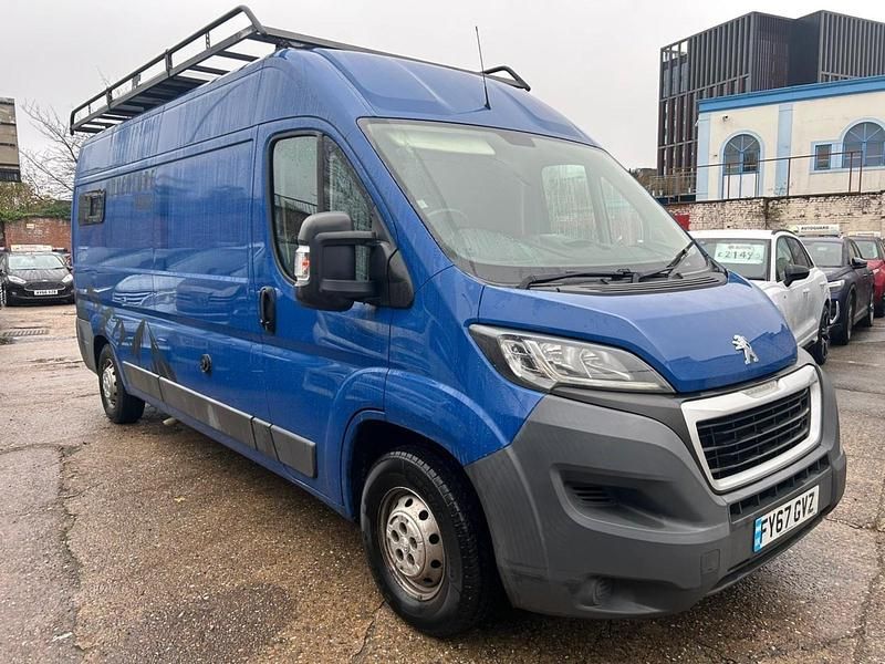Used Peugeot Boxer 130 HP (95 kW) 2017 Blue Van