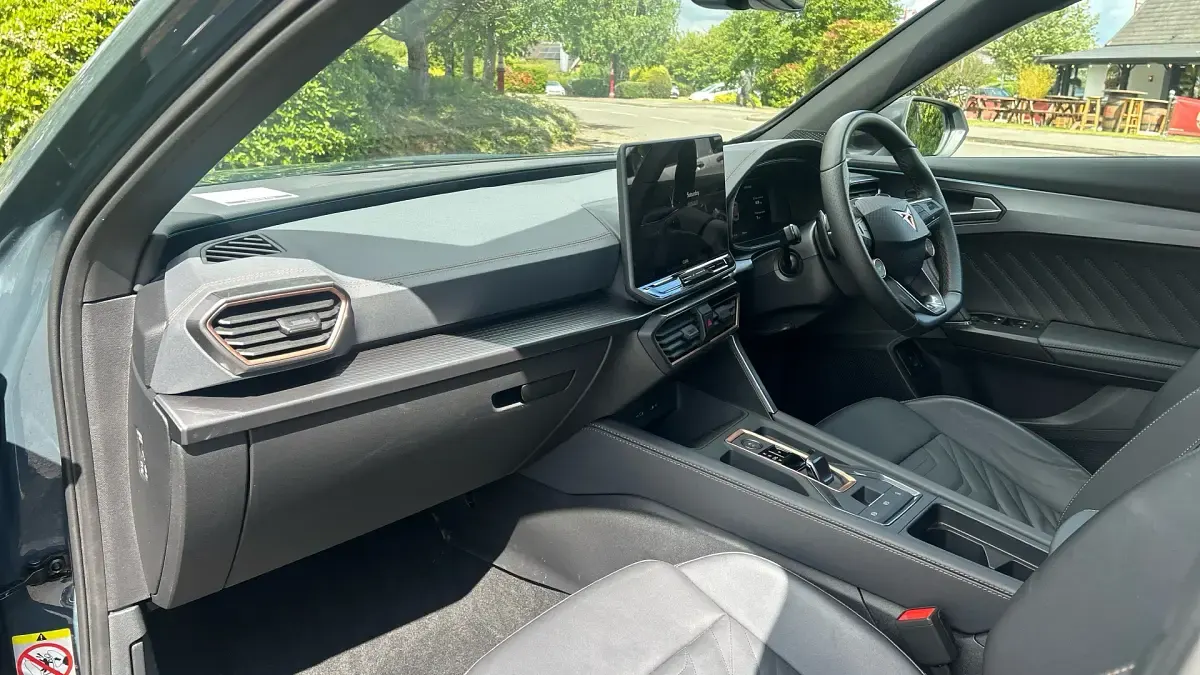 Used Cupra Formentor 150 HP (110 kW) 2025 Blue SUV