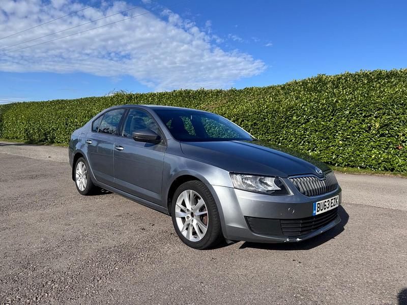 Grey Used 2013 Skoda Octavia Hatchback | £2,500 (Fair price) - Image 1/4