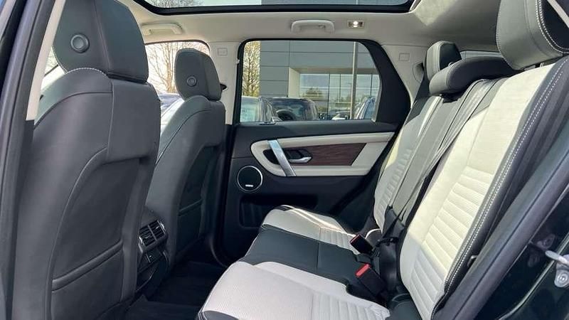 Used Land Rover Discovery Sport HSE Dynamic 204 HP (150 kW) 2022 Metallic  santorini black SUV
