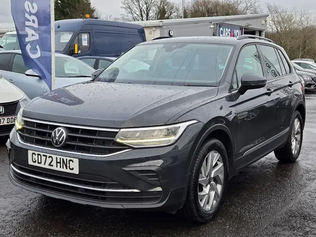 Used VW Tiguan S 150 HP (110 kW) 2023 Grey SUV