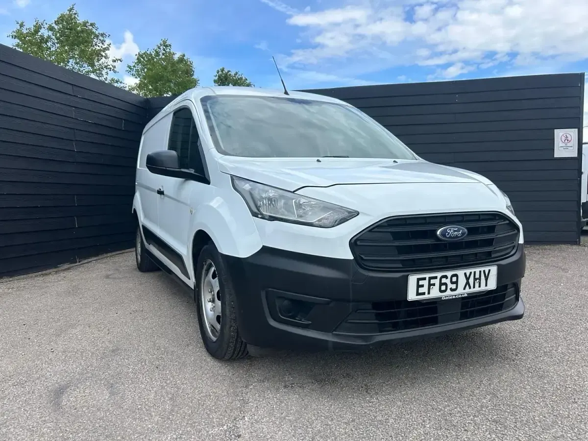 Begagnad Ford Transit Connect 100 HK (73 kW) 2020 Vit Minibuss