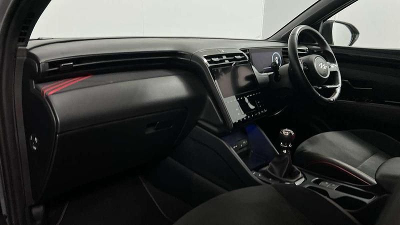 Image 2/4