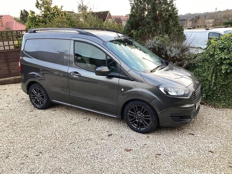 Used Ford Transit Sport 95 HP (69 kW) 2018 Grey Van