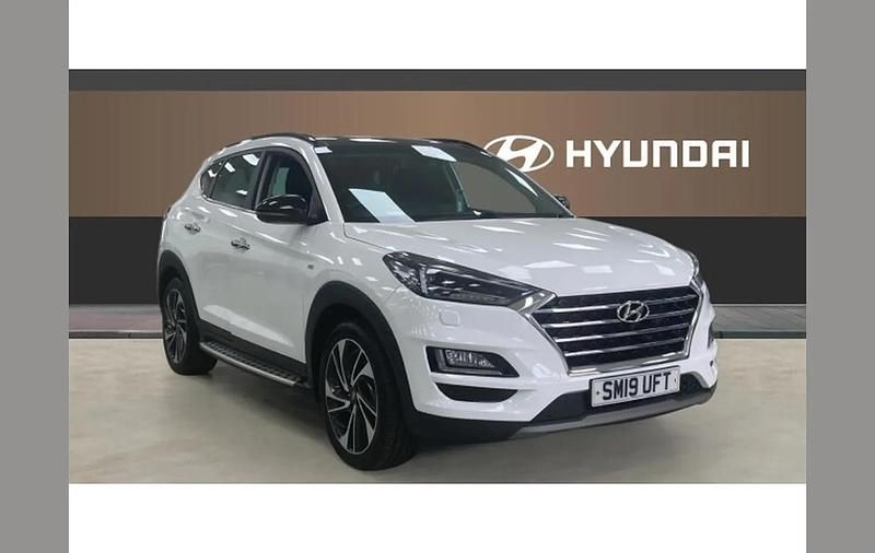 Used Hyundai Tucson Premium SE 185 HP (136 kW) 2019 White SUV