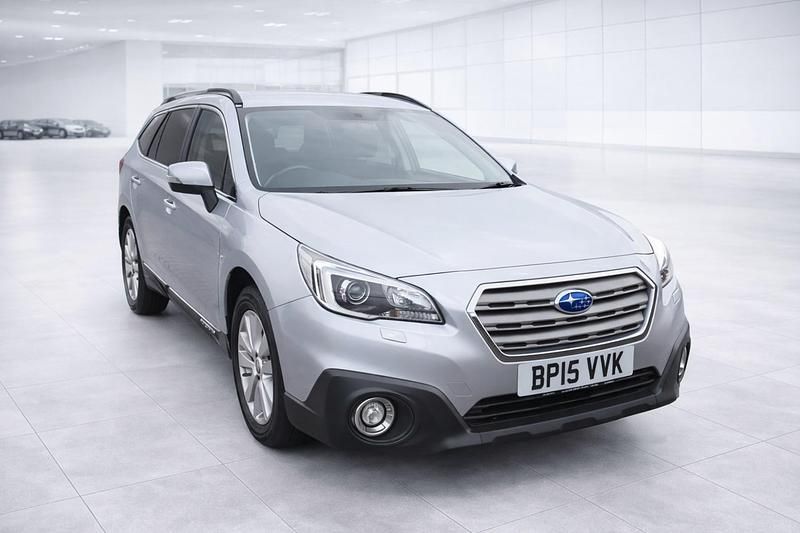 Used Subaru Outback 150 HP (110 kW) 2015 Silver Estate