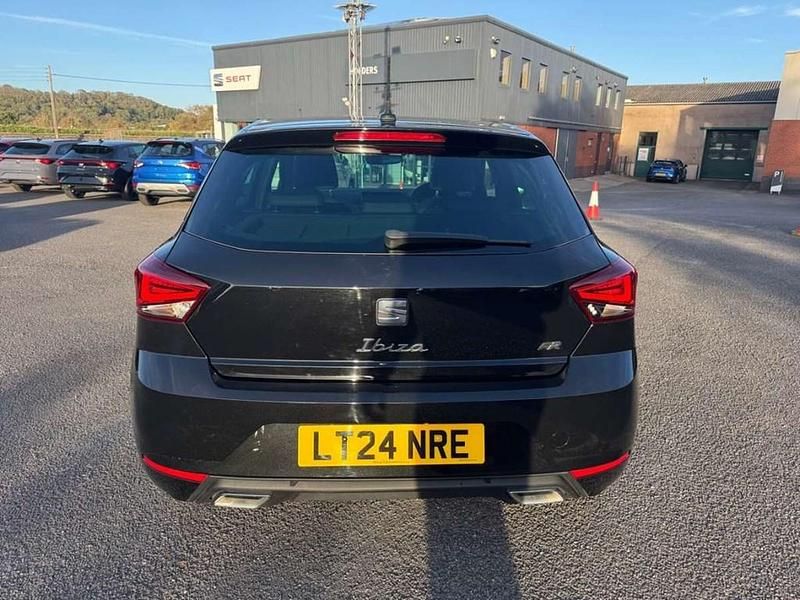 Used Seat Ibiza FR Sport 94 HP (69 kW) 2024 Black Hatchback